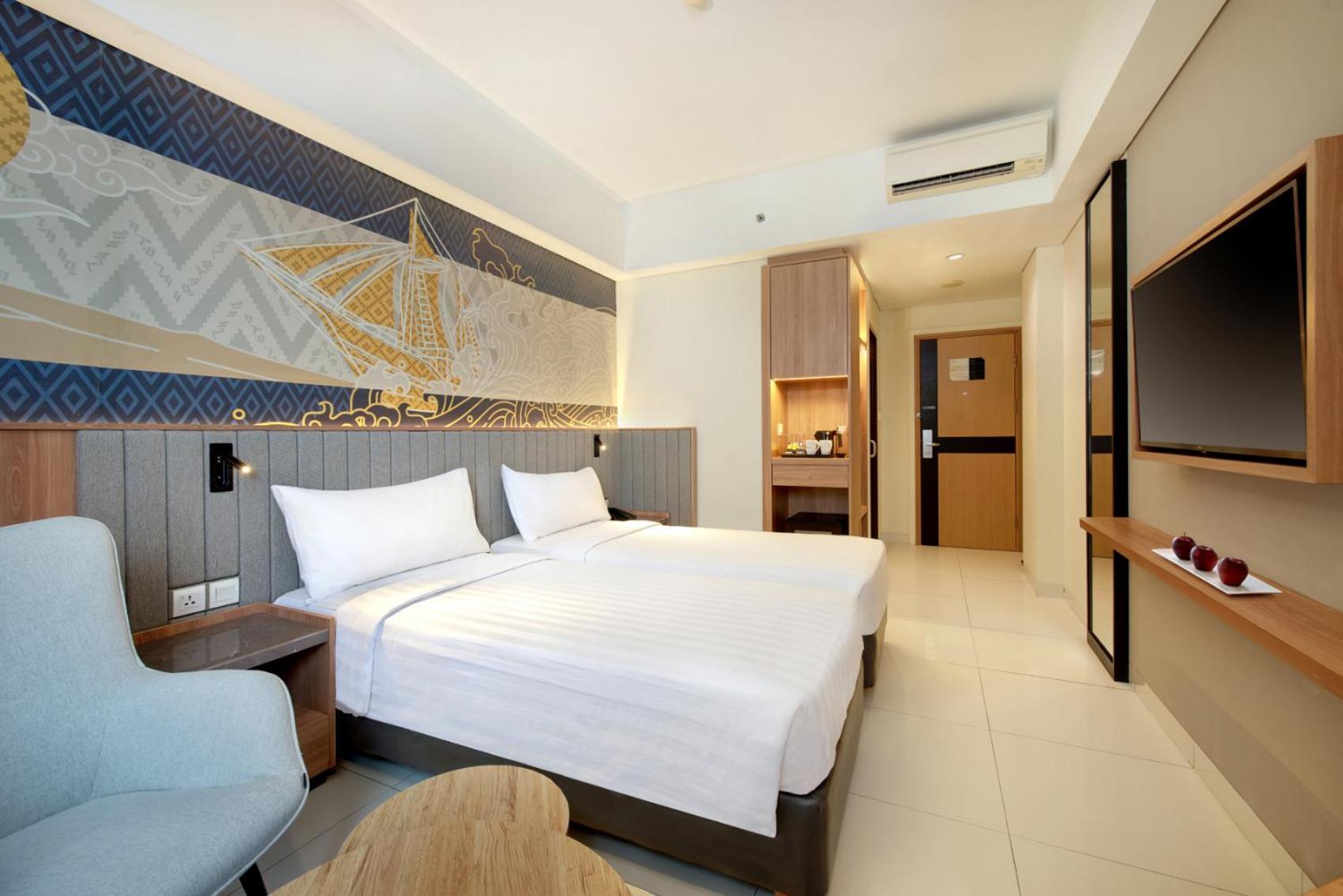 Aston Inn Pantai Losari Makassar Ngoại thất bức ảnh