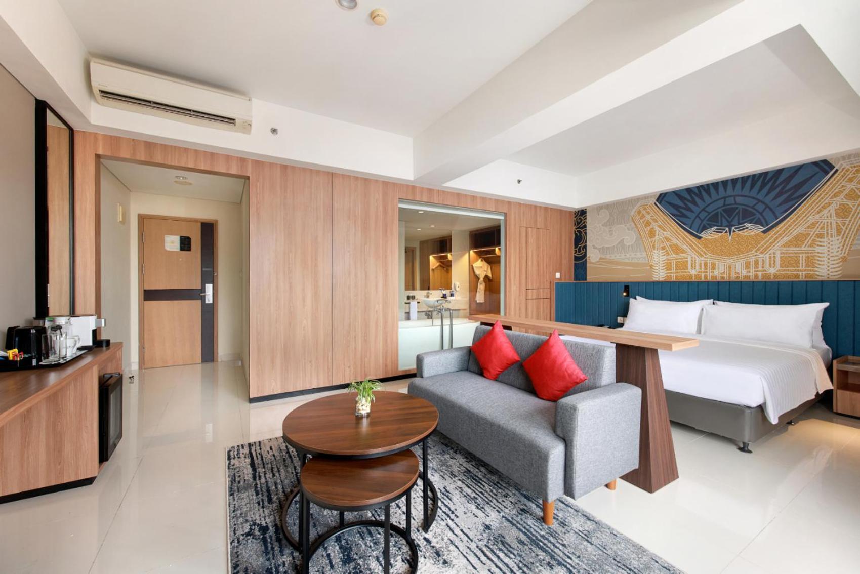 Aston Inn Pantai Losari Makassar Ngoại thất bức ảnh