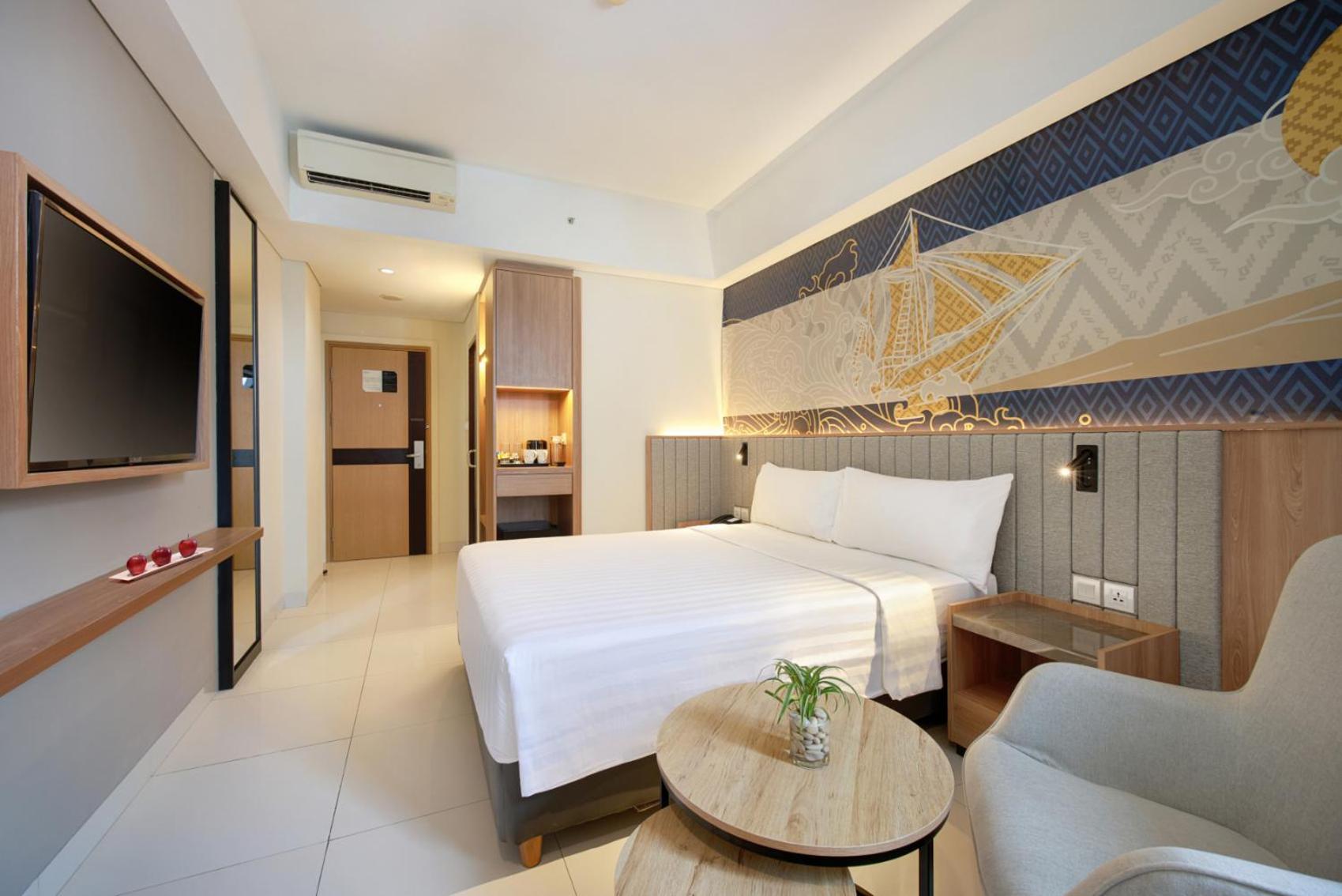 Aston Inn Pantai Losari Makassar Ngoại thất bức ảnh
