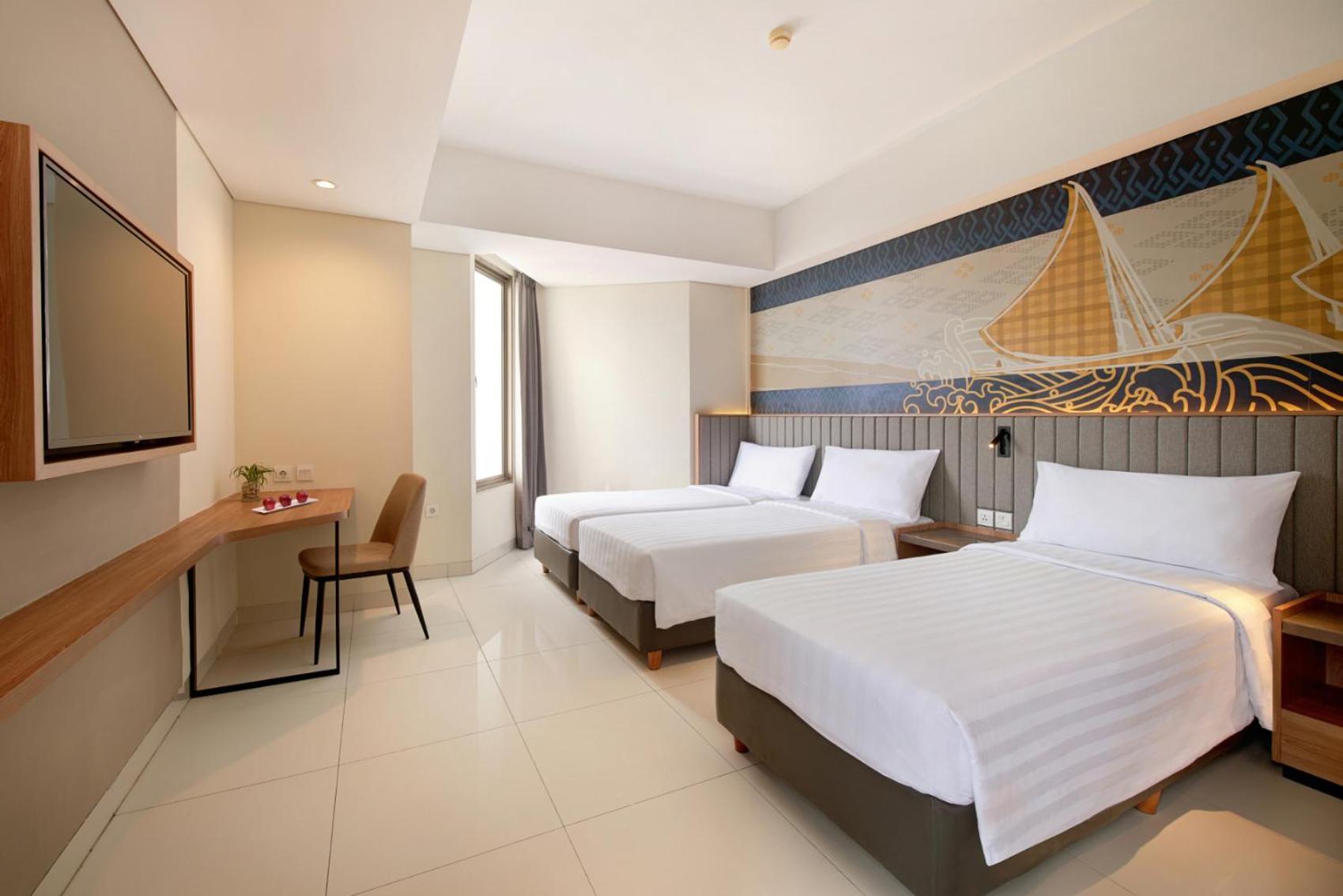 Aston Inn Pantai Losari Makassar Ngoại thất bức ảnh