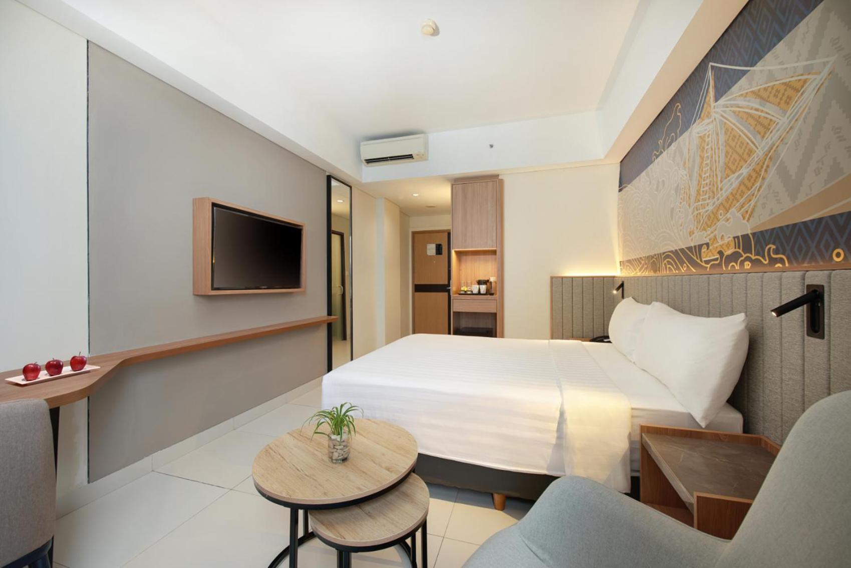 Aston Inn Pantai Losari Makassar Ngoại thất bức ảnh