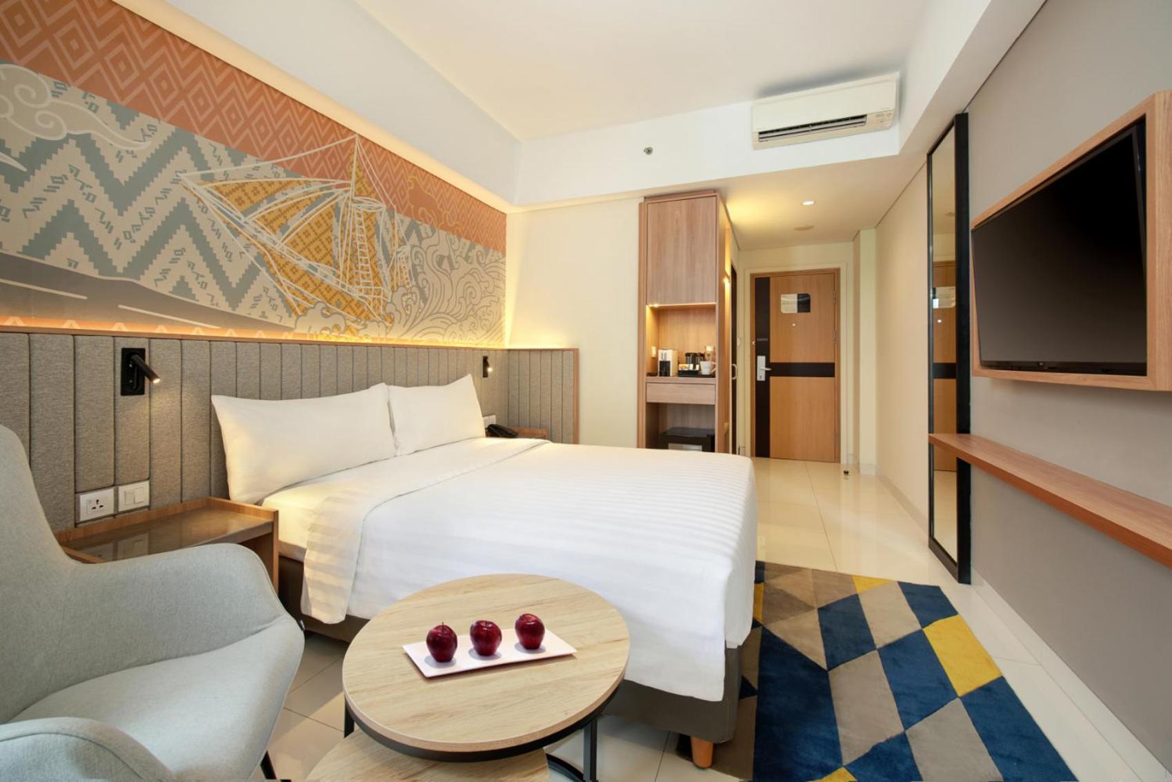 Aston Inn Pantai Losari Makassar Ngoại thất bức ảnh