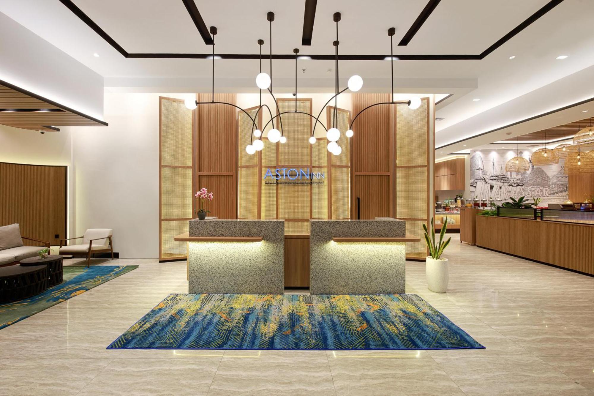 Aston Inn Pantai Losari Makassar Ngoại thất bức ảnh
