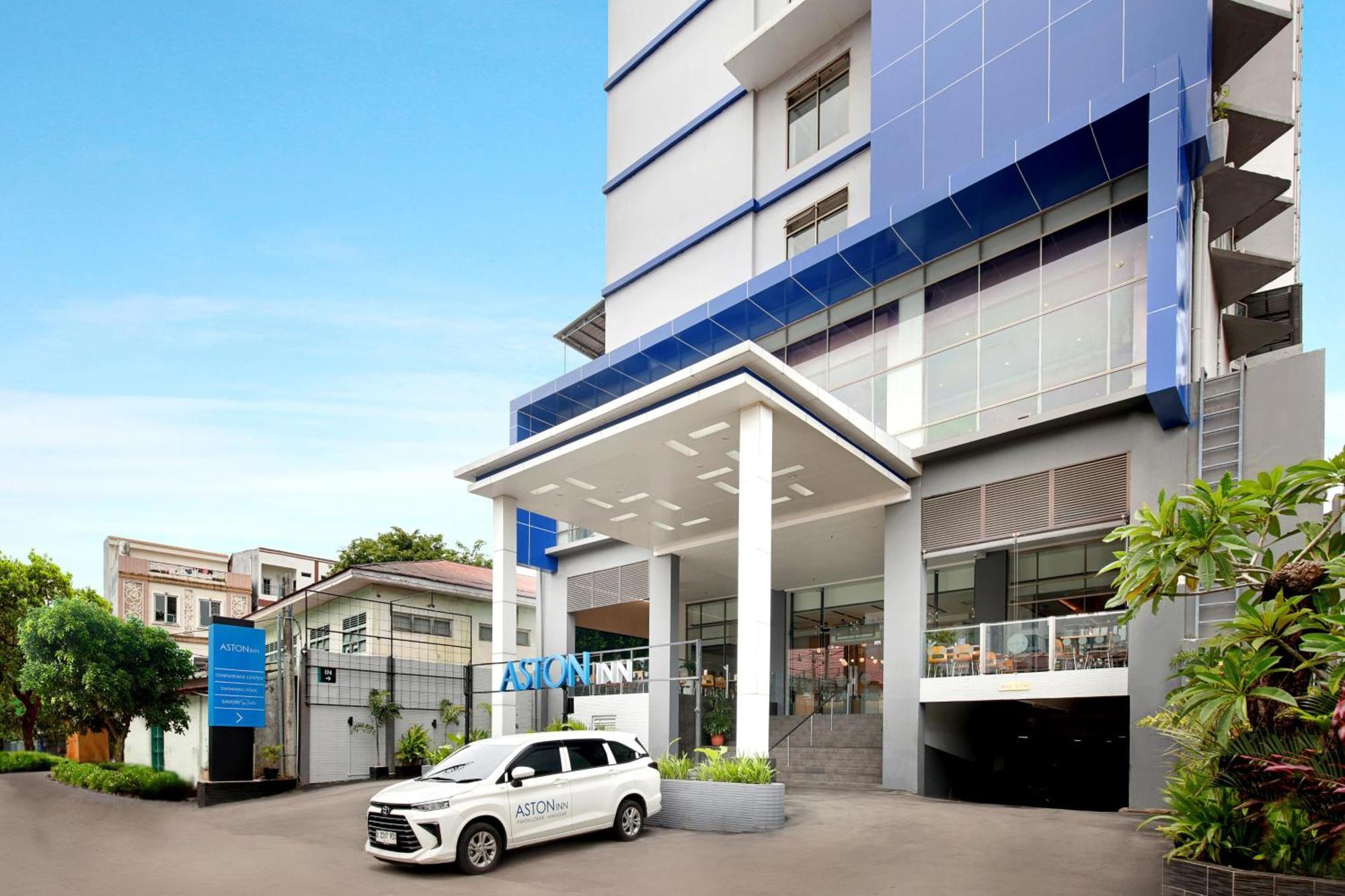 Aston Inn Pantai Losari Makassar Ngoại thất bức ảnh